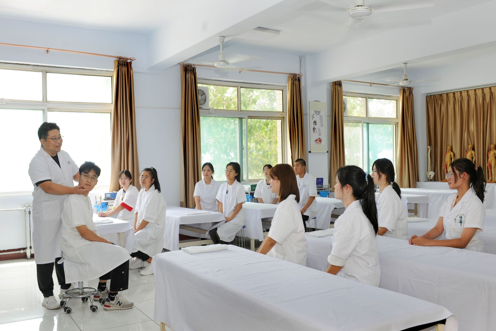 职业证书可以买吗？中医理疗师证书有什么用？中医理疗师证书报考条件？