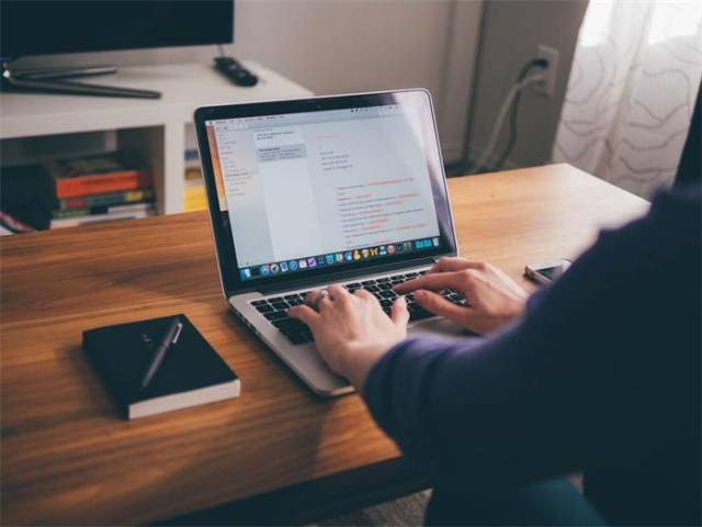 如何成功申请常春藤盟校：学术成绩、考试标准与全面准备攻略