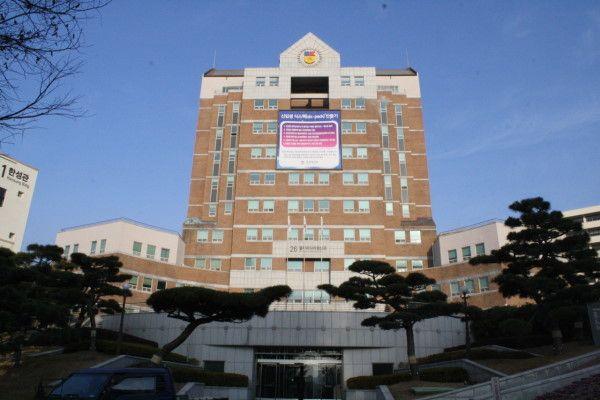 澳大利亚加拿大博士申请攻略、澳洲加拿大博士需要多少钱？要读几年？