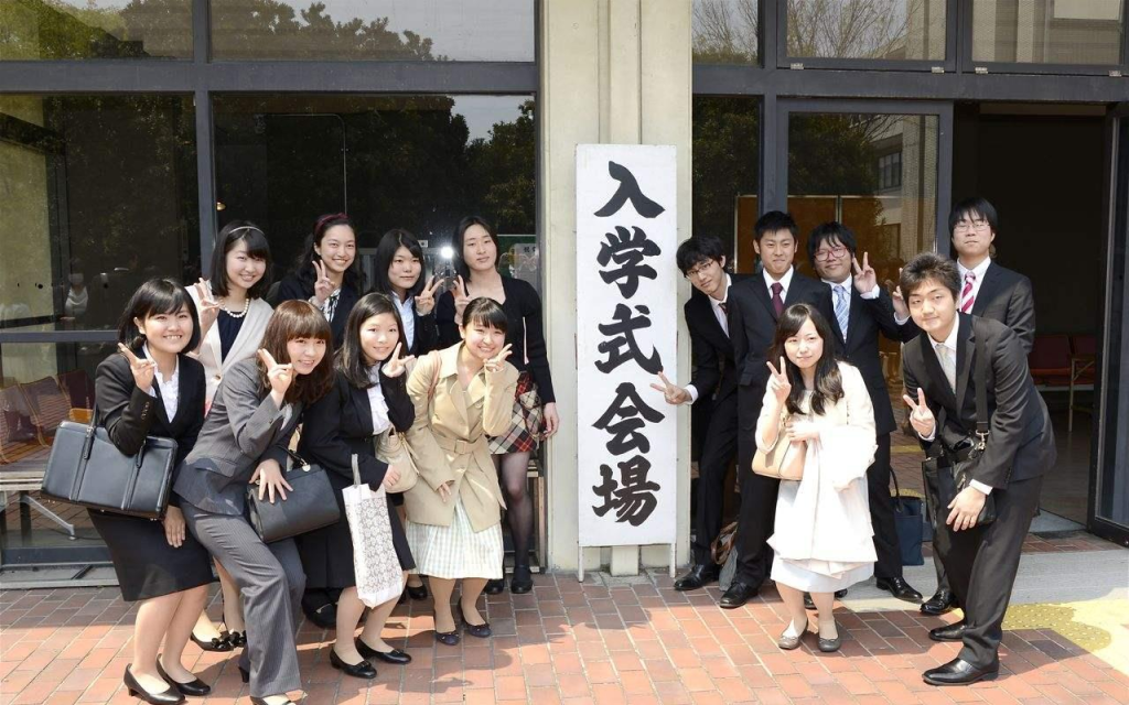留学官司案件解析：日本留学保录取是真的吗？骗局！他花了20万一封offer都没收到！