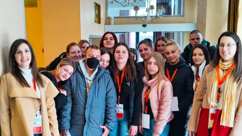 希腊留学移民：千万别错过孩子移民留学的最佳黄金期 - 知乎