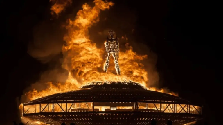 美国最“疯狂”的节日!火人节 Burning Man:艺术、乌托邦与自由的极致体验