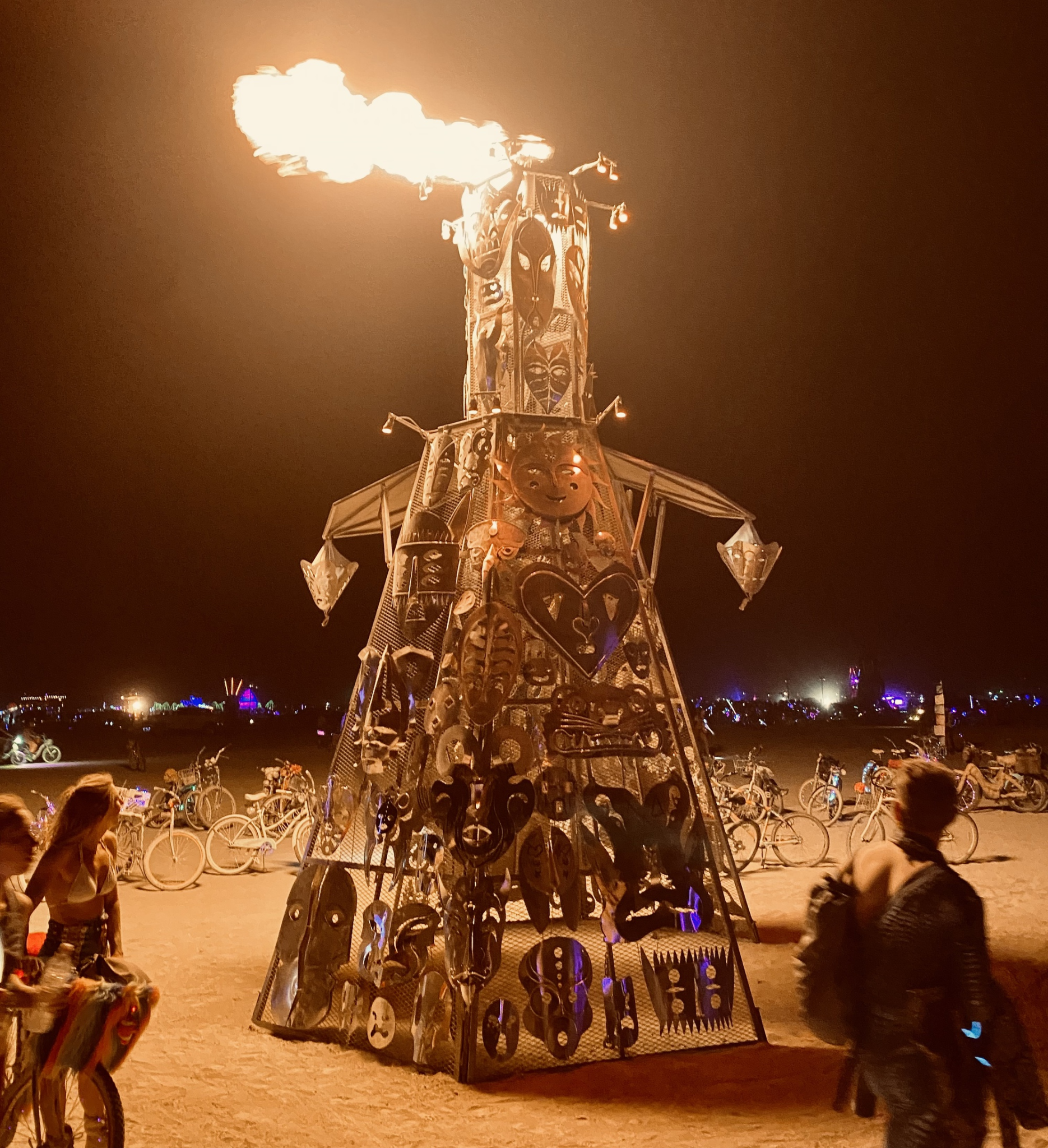 美国最“疯狂”的节日!火人节 Burning Man:艺术、乌托邦与自由的极致体验