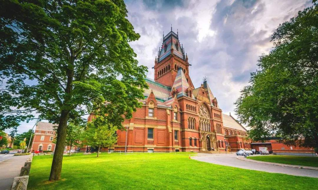 上海留学纠纷官司：30万申请“国际大一”，家长最终损失20万！