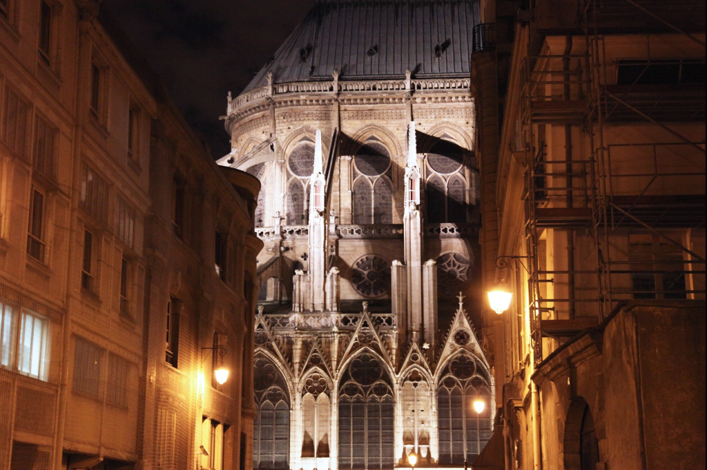 2025年湾区万圣节活动终极大盘点：从惊悚鬼屋到亲子乐园，最全攻略一次看！