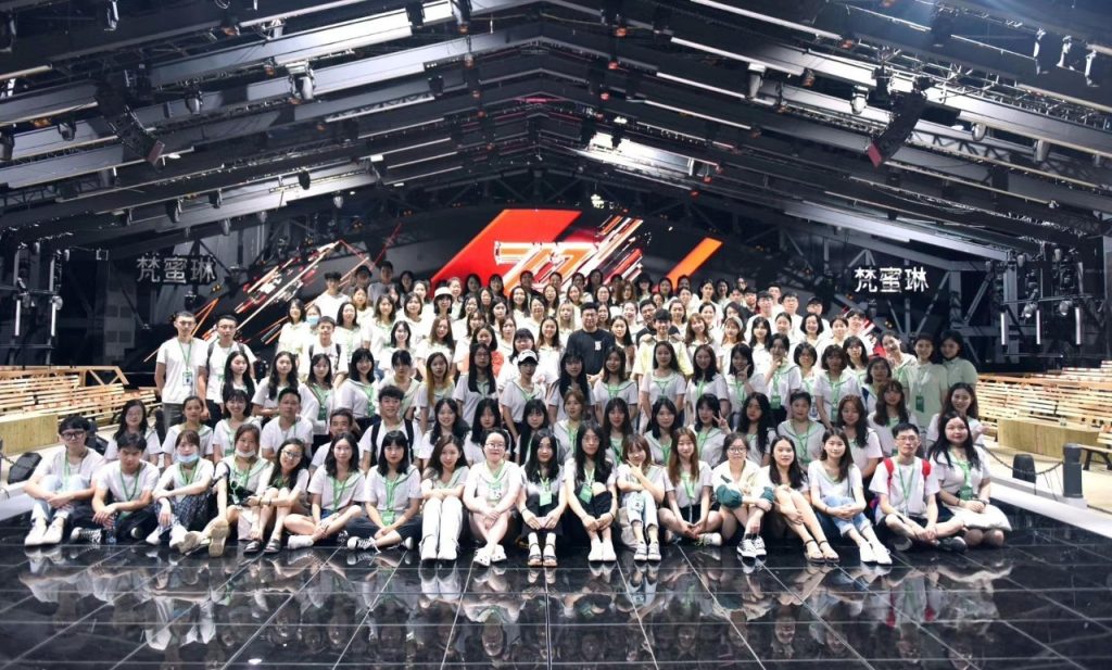 芒果TV实习报名通道:芒果TV长沙总部实习机会、提升简历竞争力、媒体策划实习 3 芒果TV实习报名通道:芒果TV长沙总部实习机会、提升简历竞争力、媒体策划实习