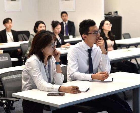 咨询行业线下实习计划怎么样？如何进入头部咨询公司实习体系？咨询行业线下实习项目详解