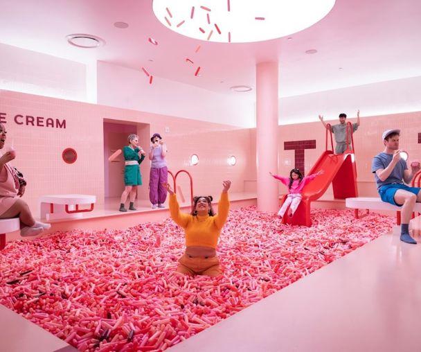 冰淇淋博物馆:无限吃冰淇淋、跳进彩虹糖池,这个“博物馆”到底值不值得去? 5 冰淇淋博物馆:无限吃冰淇淋、跳进彩虹糖池,这个“博物馆”到底值不值得去?