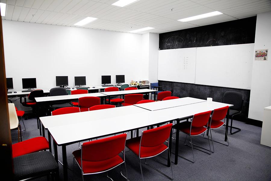 澳洲私立学院Lloyds International College关闭:停止授课并进入清算,国际学生如何保护学费和学业 3 Lloyds International College
