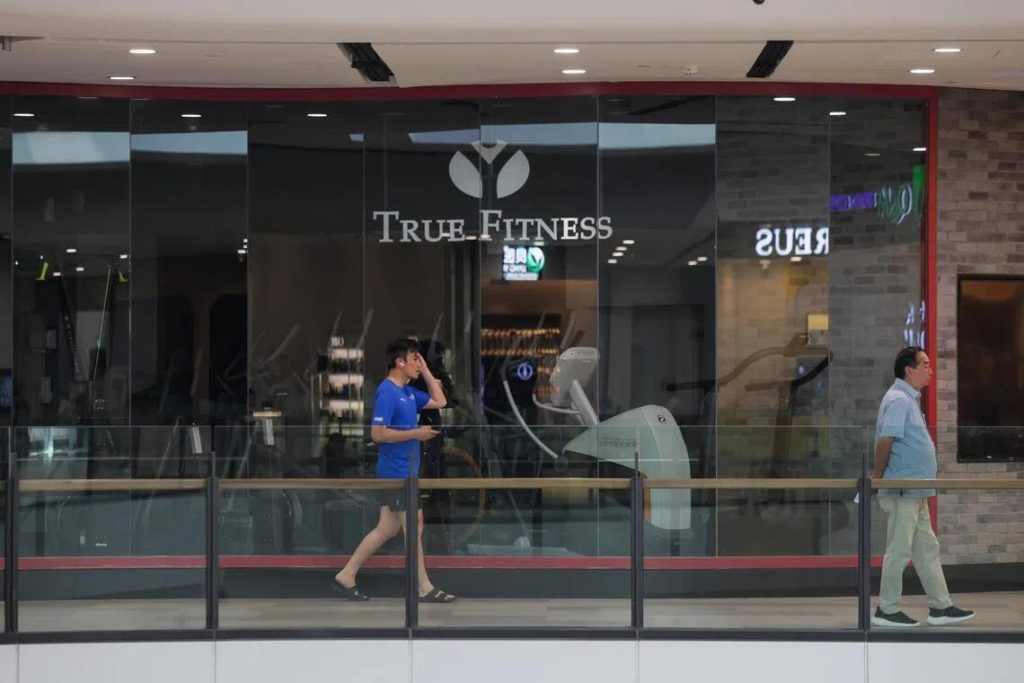 新加坡True Fitness、True Yoga突然清盘:投诉增至1518宗,申报损失约378万新元 4 HgP0Nb5X1hNq9OiHT nN7KU1Y28ZZVPcyda0d4vdYNXwZPWLQSrHJUjBNIWfOg LZ5uejvQ5ghbfGVago00 NxnoH4JKRb9aFA1FIQdvP7Zg93fOp0hJ6oer8G4OeIIXe5T4Kh4NUFqzAZIyll9XEQB2P11Ni9EeHj pR2grAcBWCUFvtUDxgA3rA21A5P9a
